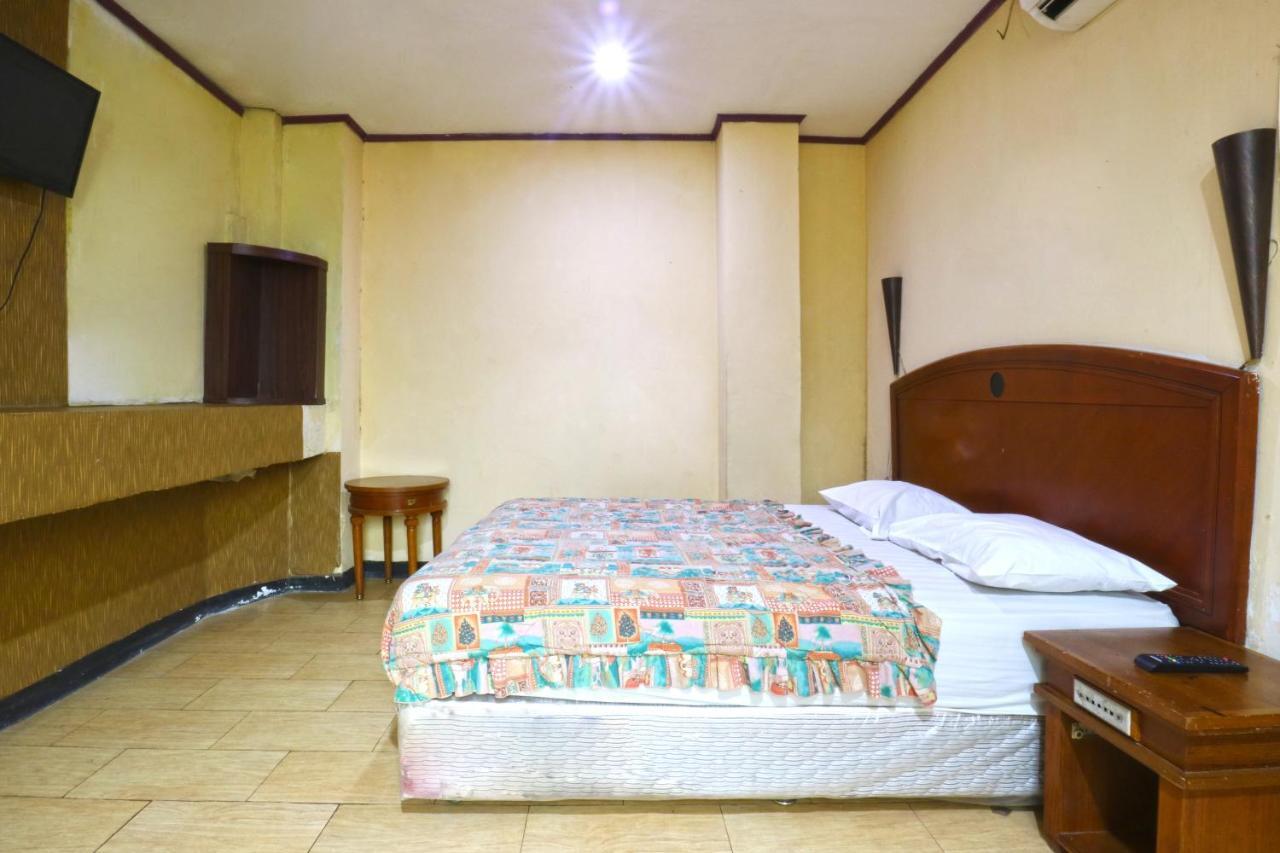 King Stone Hotel Mencil Εξωτερικό φωτογραφία